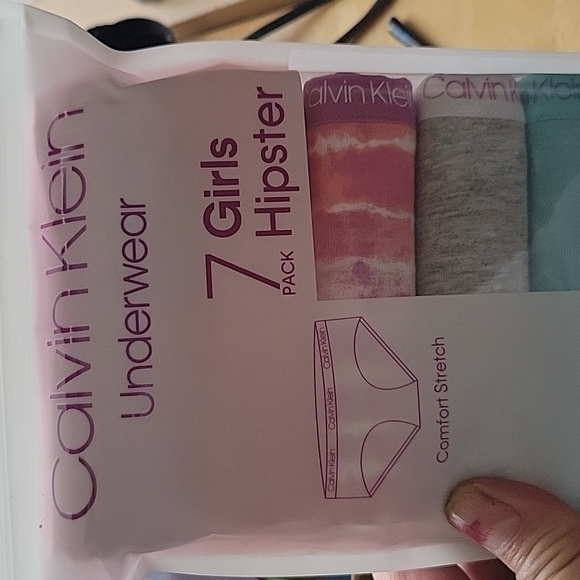 New Pack of 7 Calvin Klein Girls Hipster - Picture 2 of 5
